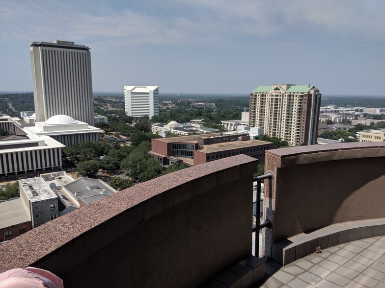 106 E College Ave, Tallahassee, FL à louer - Photo du bâtiment - Image 3 de 10