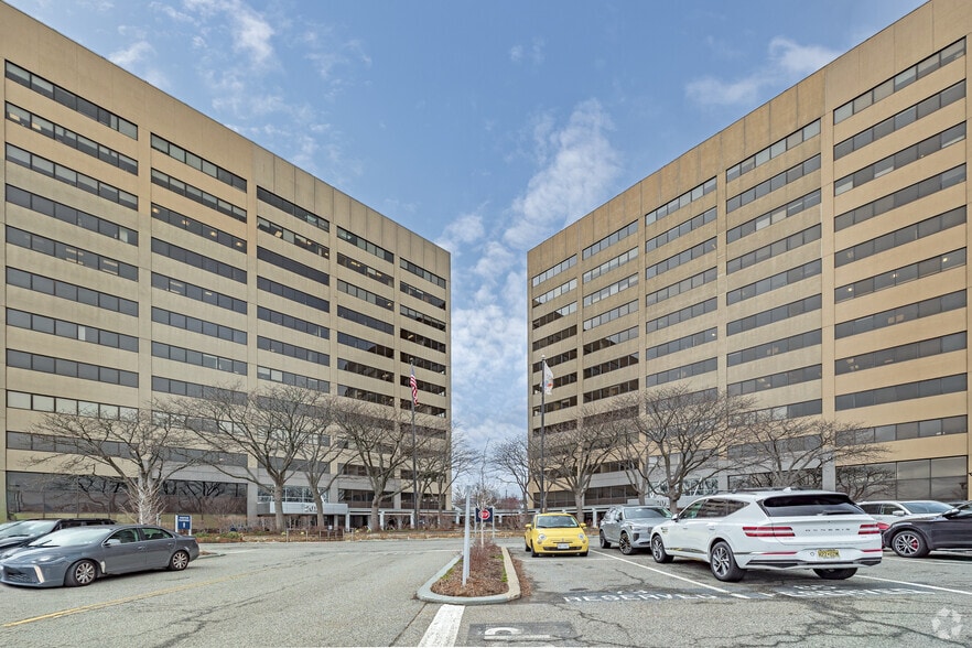 201 State Route 17 N, Rutherford, NJ for lease - Primary Photo - Image 1 of 6