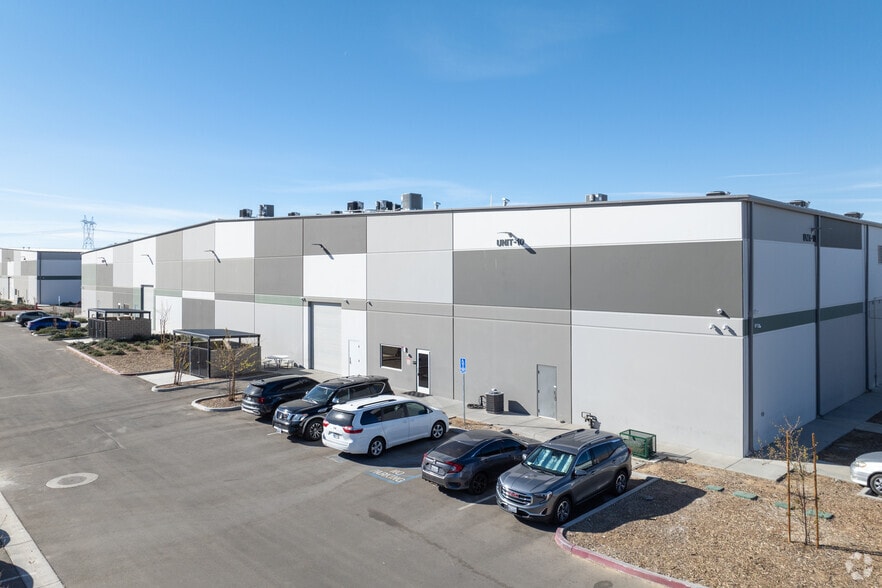 9841B Bartlett Ave, Adelanto, CA for sale - Building Photo - Image 2 of 7