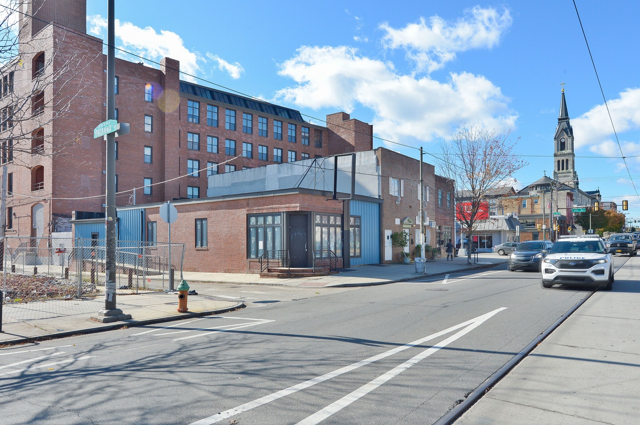 332 W Girard Ave, Philadelphia, PA for sale Primary Photo- Image 1 of 1