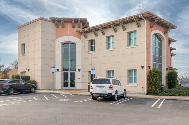 More details for 1486 W 11th St, Tracy, CA - Coworking for Lease