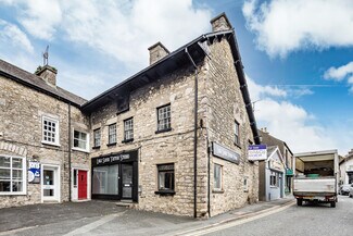 Plus de détails pour 7-7A Main St, Milnthorpe - Commerce de détail à vendre