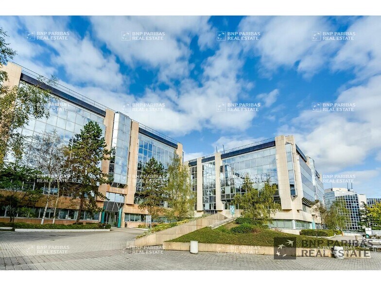 36 Avenue De L'Europe, Vélizy-Villacoublay à vendre - Photo du bâtiment - Image 3 de 9