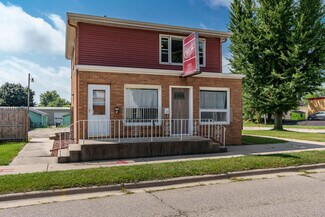 Plus de détails pour 1321 W Court St, Janesville, WI - Bureau/Commerce de détail à louer