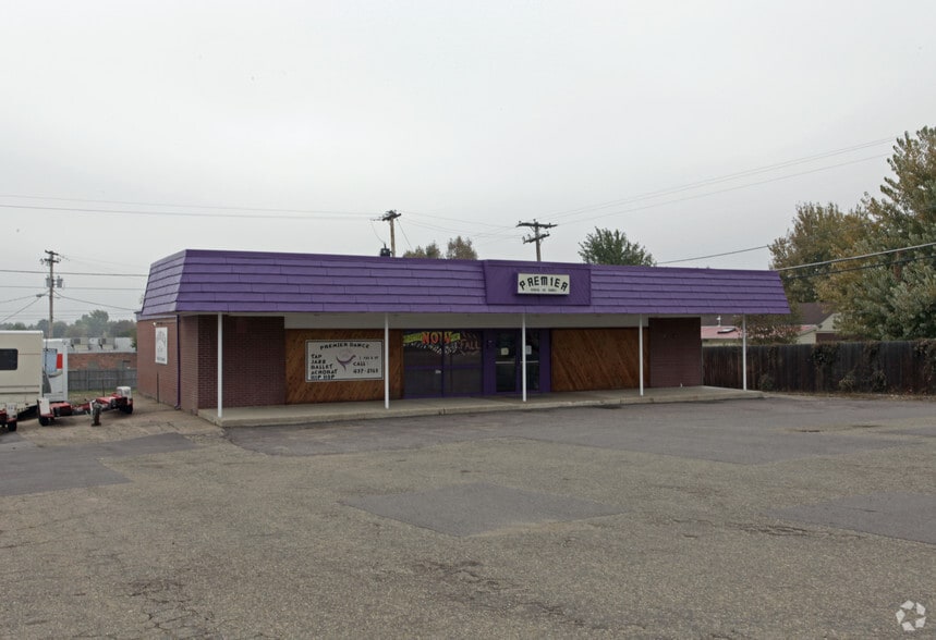 1660 E 112th Ave, Northglenn, CO for sale - Building Photo - Image 3 of 4