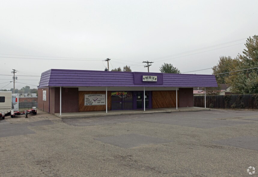 1660 E 112th Ave, Northglenn, CO à vendre - Photo du bâtiment - Image 3 de 4