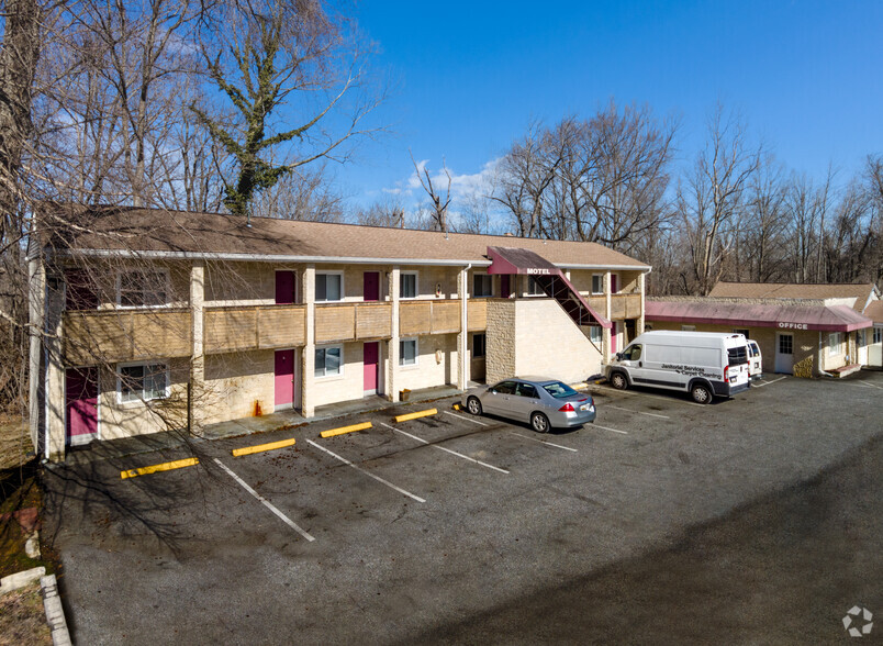 5909 SW Crain Hwy, Upper Marlboro, MD à vendre - Photo principale - Image 1 de 1