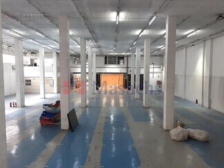 Plus de détails pour Industriel à louer