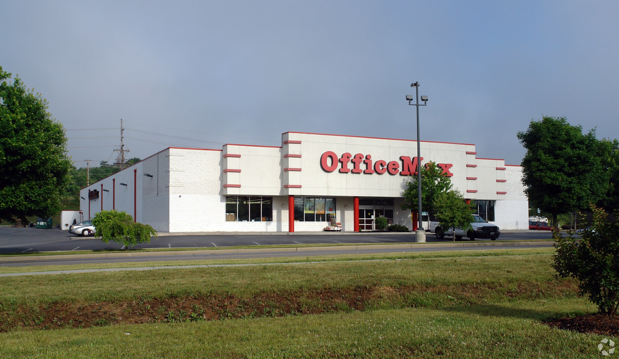 745 Foxcroft Ave N, Martinsburg, WV for sale Primary Photo- Image 1 of 5