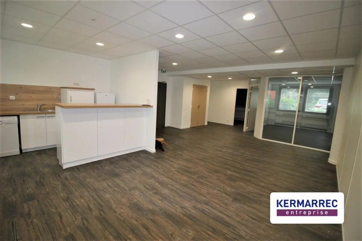 Office in Rennes for lease Building Photo- Image 1 of 7