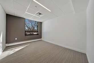 355 Main St, Armonk, NY for lease Interior Photo- Image 2 of 5
