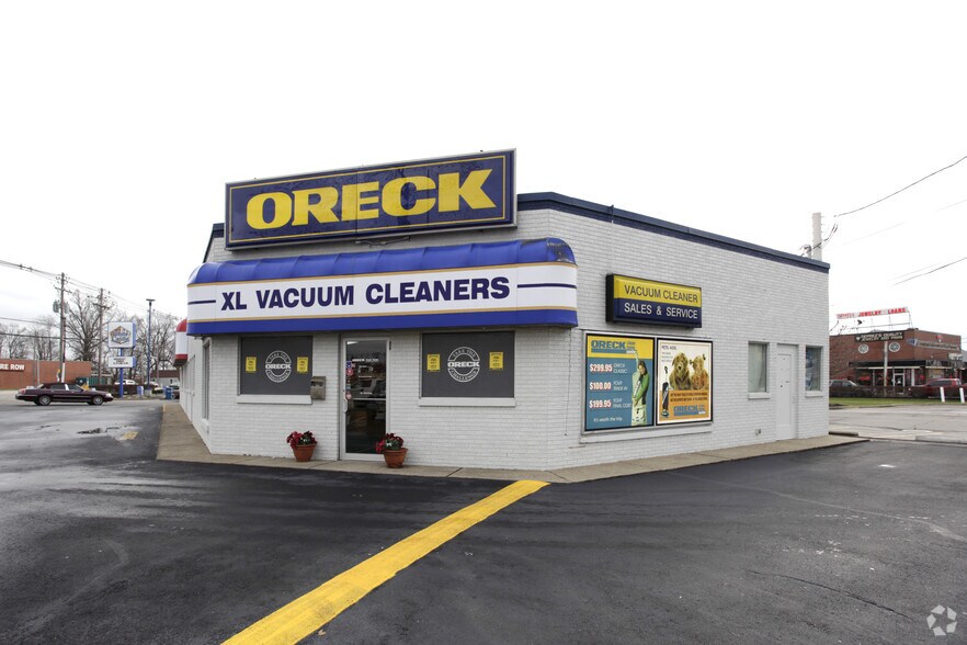 7901 Preston Hwy, Louisville, KY à louer - Photo du bâtiment - Image 2 de 11