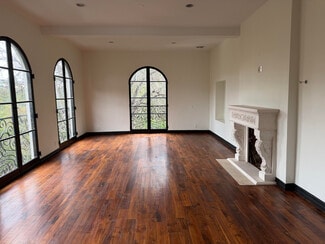 Plus de détails pour 1301 N Beverly Dr, Beverly Hills, CA - Spécialité à vendre
