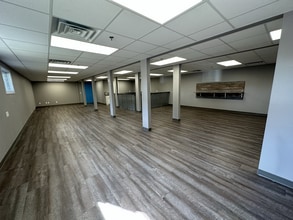 622 Sunrise Dr, Saint Peter, MN for sale Interior Photo- Image 2 of 6