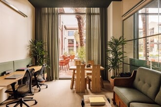 1300 El Camino Real, Menlo Park, CA for lease Interior Photo- Image 2 of 12