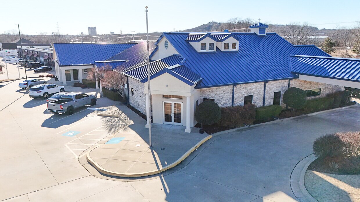 650 S Cherokee St, Catoosa, OK for lease Primary Photo- Image 1 of 11