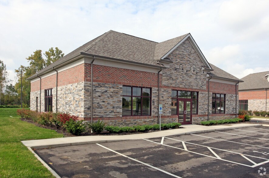 5677-5691 Woerner Temple Rd, Dublin, OH à louer - Photo principale - Image 2 de 6