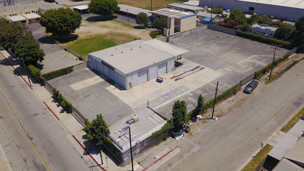 2500 N Alameda St, Compton, CA à vendre - Aérien - Image 2 de 3
