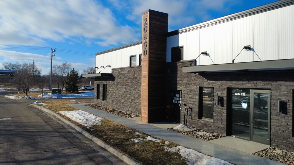 20450 Kenrick Ave, Lakeville, MN for sale - Building Photo - Image 2 of 2