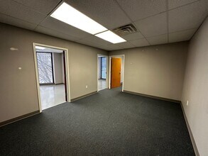 20399 Route 19, Cranberry Township, PA for lease Interior Photo- Image 1 of 3