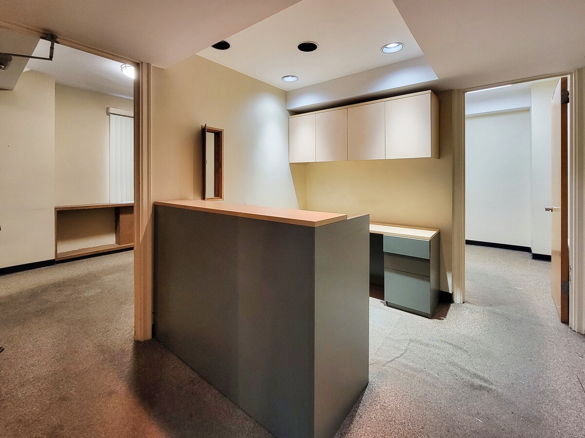 340 E 72nd St, New York, NY 10021 - Unit 1 - - Interior Photo - Image 1 of 3