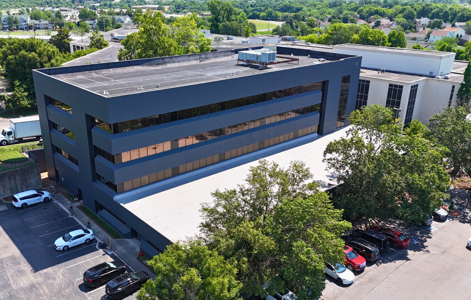 3055 Lebanon Pike, Nashville, TN for lease Building Photo- Image 1 of 6