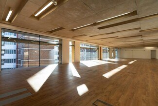 Plus de détails pour 45-57 Gee St, Londres - Bureau à louer