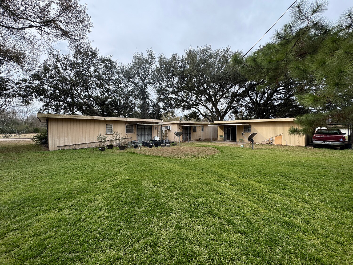 300 Echols st, Prairie View, TX à vendre Photo principale- Image 1 de 38