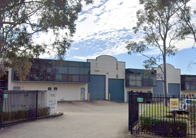 11 Potter Cl, Wetherill Park for sale - Primary Photo - Image 1 of 1