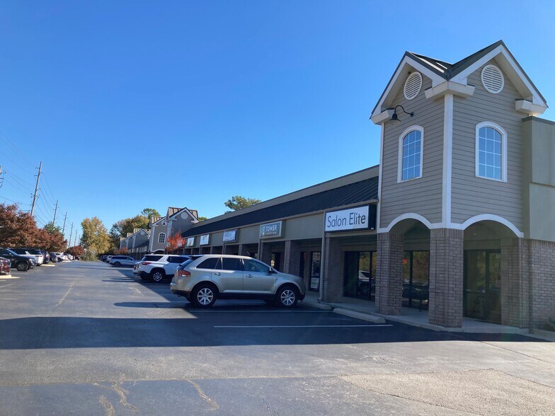 8075 Madison Blvd, Madison, AL à louer - Photo du bâtiment - Image 2 de 7