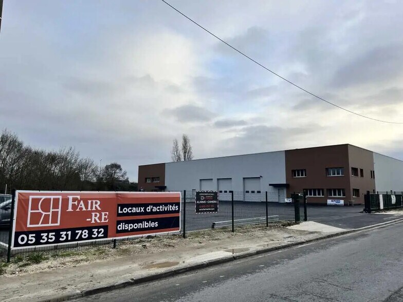 Flex dans Carbon-Blanc à louer - Photo du bâtiment - Image 1 de 3