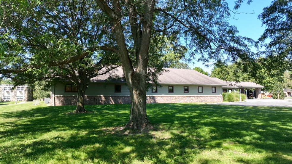 1 Oakview Dr, Monticello, IN for sale - Building Photo - Image 2 of 19