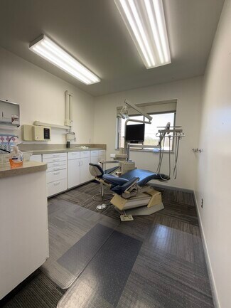 Plus de détails pour 2290 E Hill Rd, Grand Blanc, MI - Bureau/Médical à louer