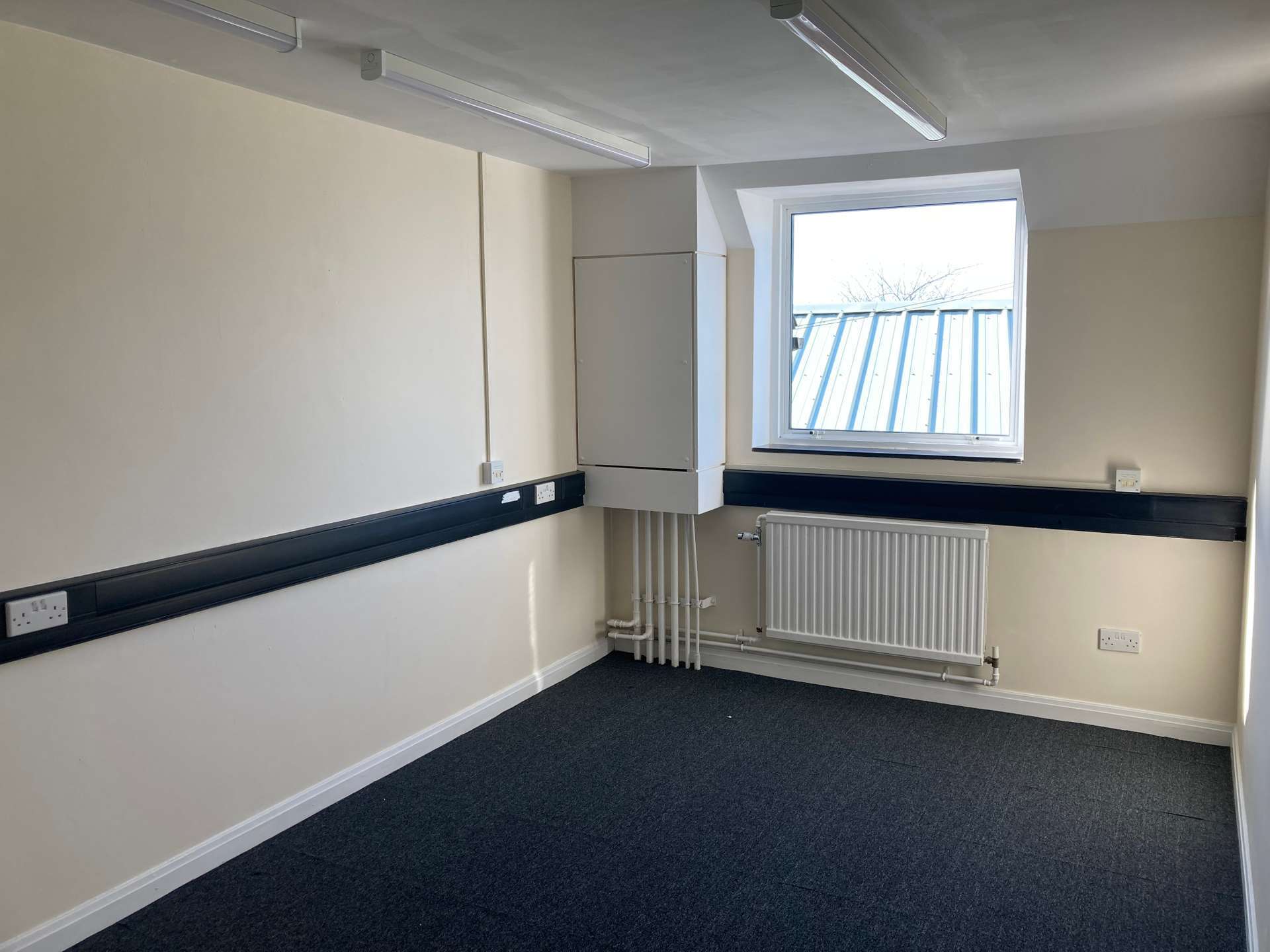 Mill St, East Malling for lease Interior Photo- Image 1 of 2