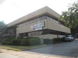 1100 Clifton Ave, Clifton, NJ à louer Photo du bâtiment- Image 1 de 3