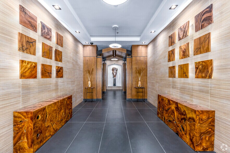 2100 Louisiana Blvd NE, Albuquerque, NM à louer - Hall d’entrée - Image 3 de 16