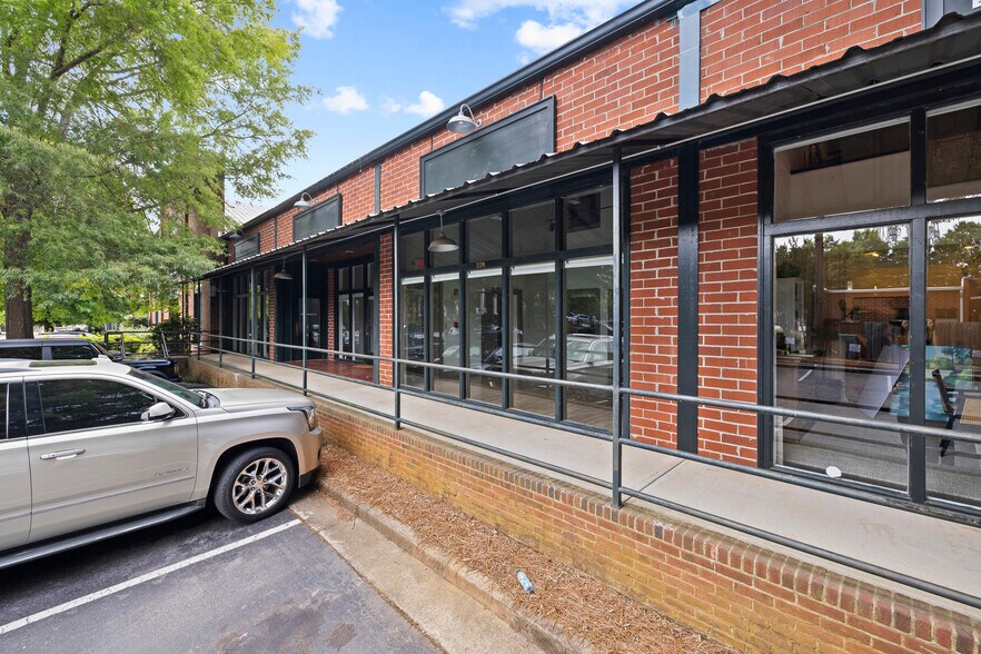 226 W Washington St, Madison, GA à vendre - Photo du bâtiment - Image 2 de 48