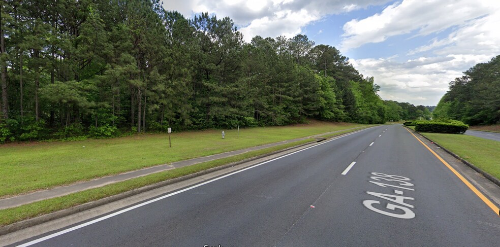 Highway 138, Jonesboro, GA à vendre - Photo du bâtiment - Image 2 de 5