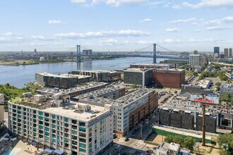 700 N Delaware Ave, Philadelphia, PA - Aerial  map view
