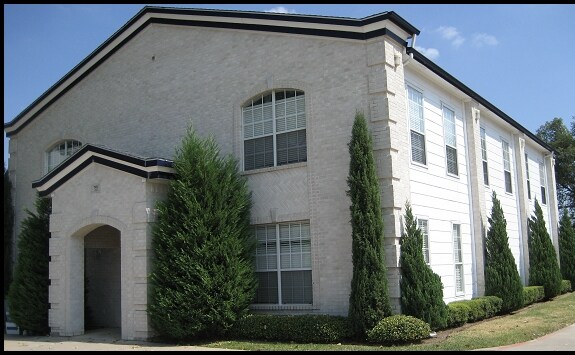 7552 Main St, The Colony, TX à louer - Photo du bâtiment - Image 2 de 16