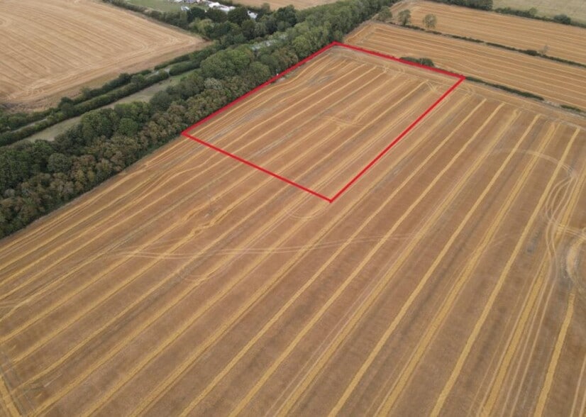 Land South Of Occupation Road, Colsterworth for sale - Building Photo - Image 3 of 4