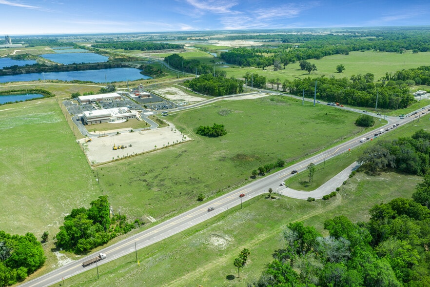 Corner Hwy 301 and Hwy 470 (Central Parkway), Sumterville, FL for sale - Building Photo - Image 3 of 29