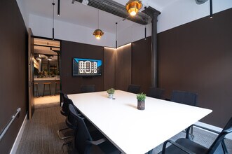 101 Princess St, Manchester for lease Interior Photo- Image 2 of 5