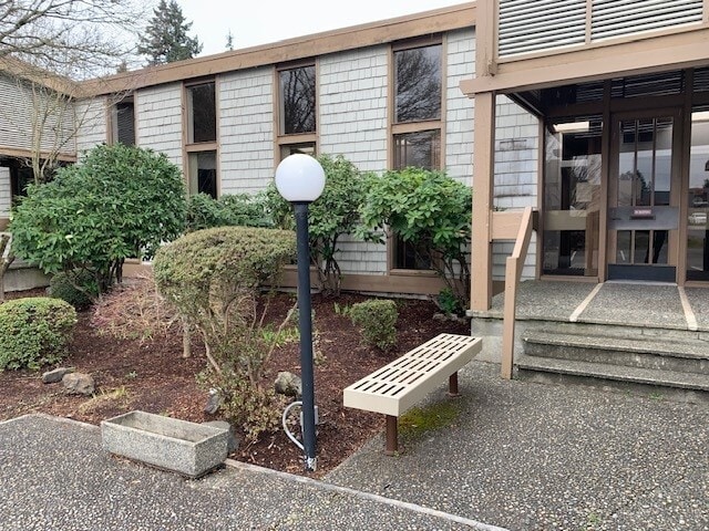 3330 Kitsap Way, Bremerton, WA à louer Photo intérieure- Image 1 de 13