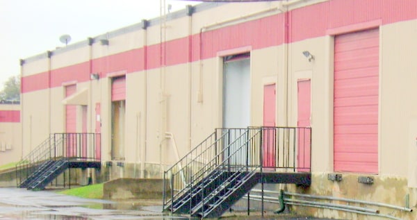 605 E Palace Pky, Grand Prairie, TX for lease - Building Photo - Image 3 of 4