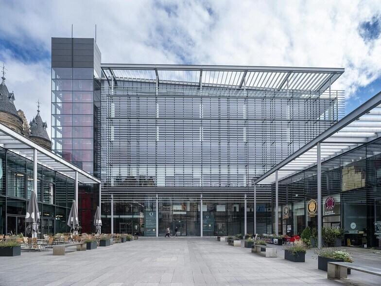 2 Lister Sq, Edinburgh à louer - Photo du bâtiment - Image 2 de 9