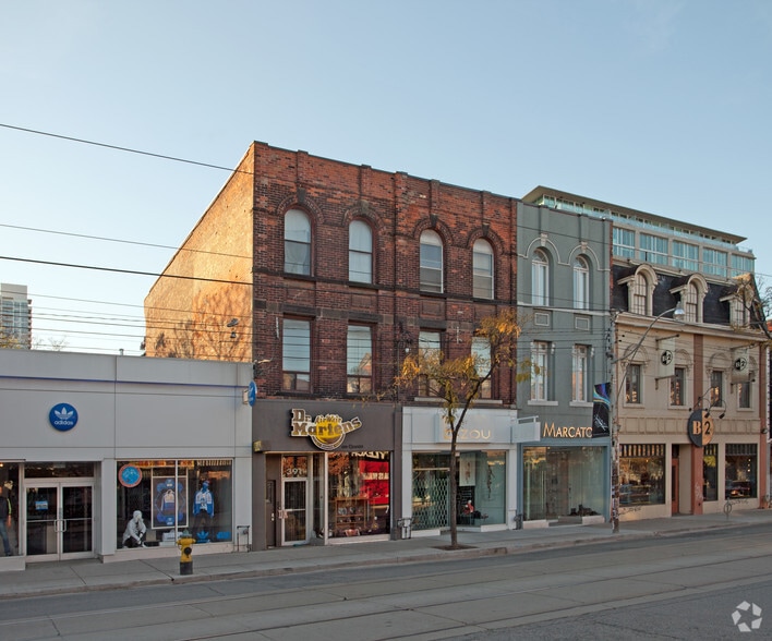 393 Queen St W, Toronto, ON for lease - Building Photo - Image 3 of 6