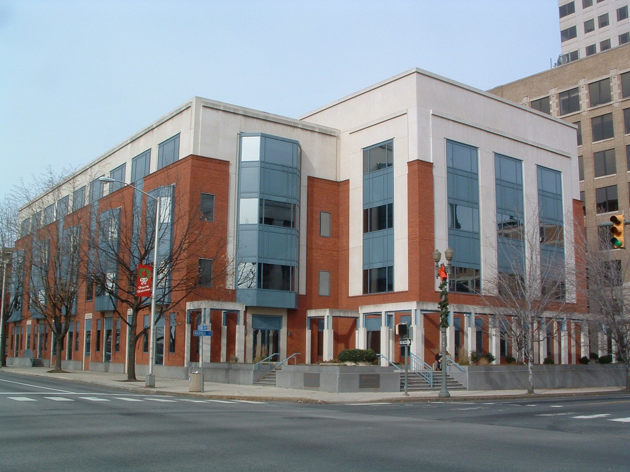 100 Market St, Harrisburg, PA for lease Building Photo- Image 1 of 4