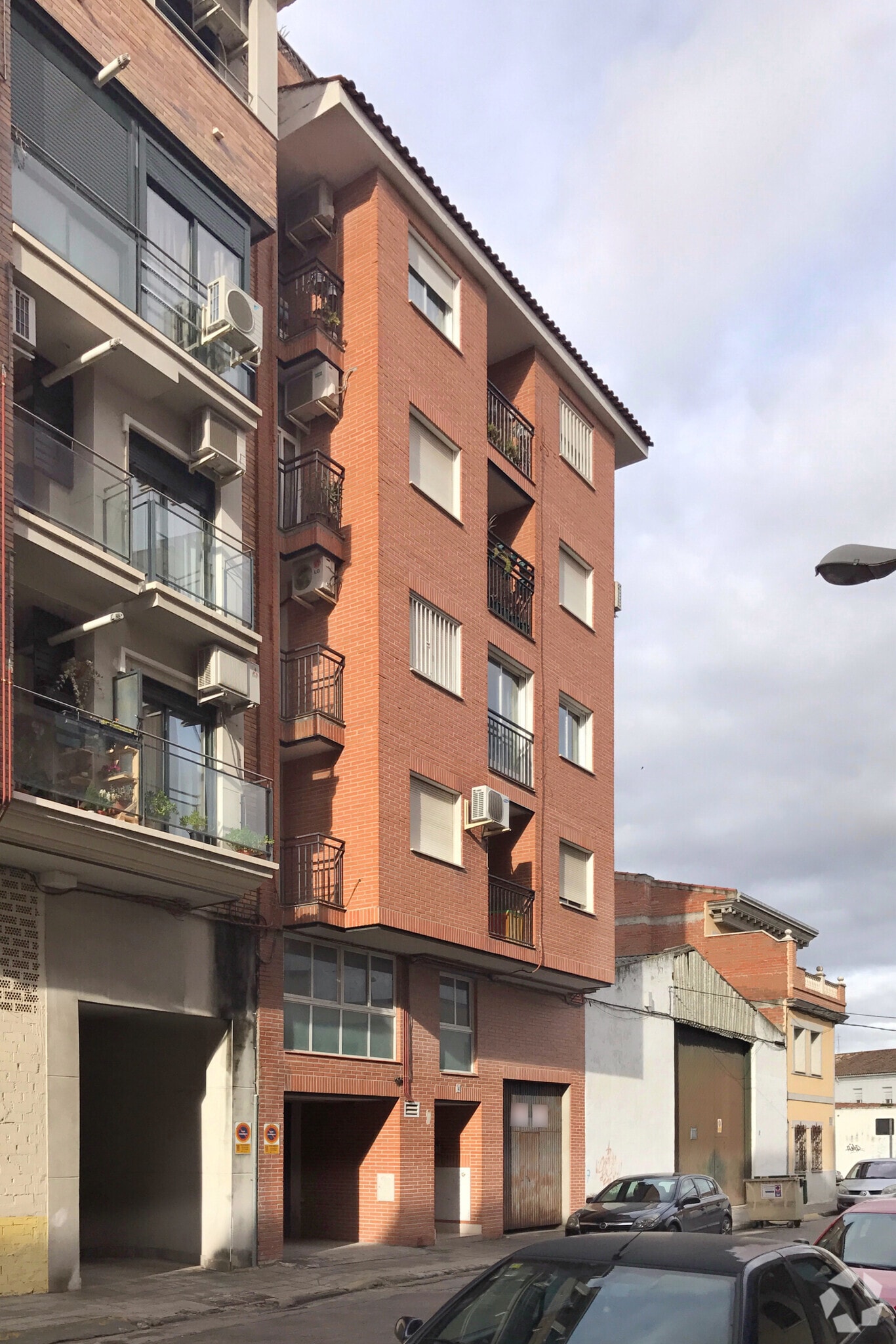 Multifamily in Talavera de la Reina, Toledo for sale Primary Photo- Image 1 of 2