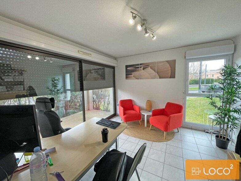 20 Rue Montaigne, Blagnac for sale - Interior Photo - Image 2 of 7